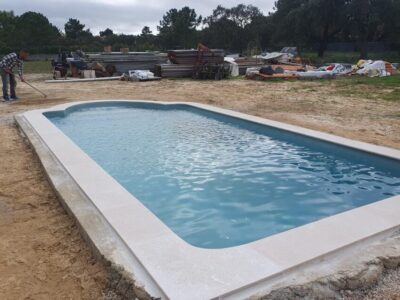 Construção de Piscina pela Savahna Pool